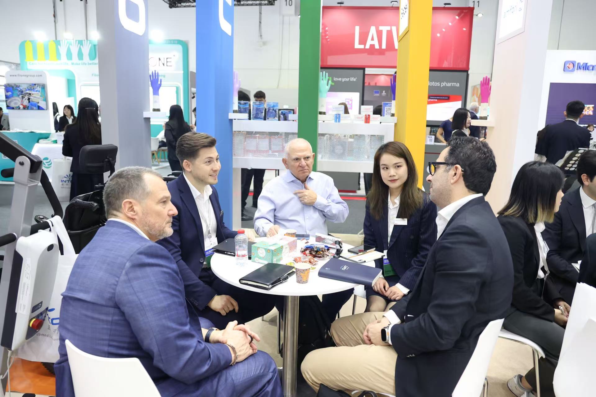 Z6����ҽ���ڱ���չ����չ���˶���������������׿ԽƷ�ʵĲ�Ʒ